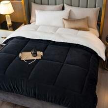 1pc Skin-Friendly Milk Velvet Quilt, Machine Washable, Soft & Comfortable, Suitable For All Seasons