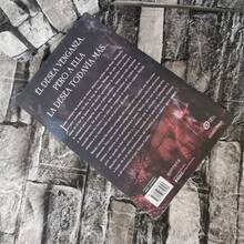 Hooked - Libro único - Ver 3