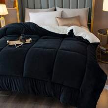 1pc Skin-Friendly Milk Velvet Quilt, Machine Washable, Soft & Comfortable, Suitable For All Seasons