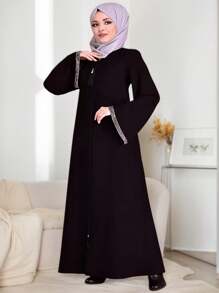 简约宽松休闲女式圆领拉链连衣裙，端庄的阿巴亚