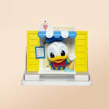 Miniso 名创优品橱窗侧边故事系列盲盒手办。每款手办巧妙地将角色与橱窗侧边元素相结合，营造出梦幻温馨的氛围。（1个，随机发货） - 彩色 - 查看 5