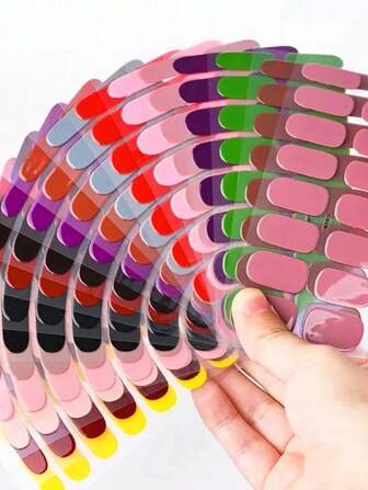 1pc 16 Pcs Nude Color Gel Nail Stickers, Semi-Cured Self-Adhesive Full Nail Wraps, Require Lamp, Lasts 14 Days, Glitter Effect, Women DIY Manicure Supplies, Easy To Use, Durable, Nail Art Accessories