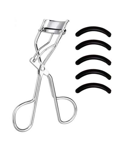 1个便携式银色睫毛夹，配有5个硅胶垫；1个不锈钢睫毛夹；持久定型，打造更大眼型；不伤睫毛；适合日常妆容；睫毛夹；化妆；价格实惠；房间装饰；梳妆台；旅行；卧室；化妆配件；睫毛夹；价格实惠；圣诞礼物；化妆品；化妆工具；便宜好物；礼物；女士礼物；圣诞礼物