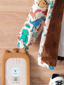 男童秋冬舒适涤纶面料保暖内衬恐龙印花连帽开衫夹克，趣味时尚印花，适合秋冬季，柔软舒适，适合外套、上学、聚会