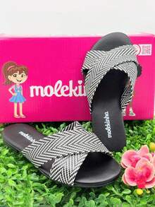 Girls' Flat Sandals, Slide Molekinha, Comfortable Youth - Kepang Hitam - View 5