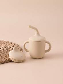 1 Chiếc Cốc Uống Nước Bằng Silicone Cá Nhân Hóa Có Nắp Đôi Cho Bé, Bình Nước Trẻ Em, Đồ Dùng Ăn Uống Cho Bé, Quà Tặng Tiệc Sinh Nhật Cho Bé, Trang Trí Gia Đình, Quà Tặng Đêm Đông, Quà Tặng Mùa Hè, Ý Tưởng Quà Tặng Mùa Đông, Quà Cho Bé Trai Bé Gái, Quà Tặng Ngày Valentine, Trang Trí, Chữ Cái Tinh Tế, Phong Cách, Thời Trang Cho Bé, Mềm Mại, Nhiều Màu Sắc, Dễ Thương Kawaii Đáng Yêu Độc Đáo, Quà Tặng Cá Nhân Hóa, Quà Sinh Nhật, Quà Giáng Sinh, Túi Du Lịch - Nhiều màu - Xem 13