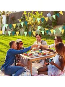2/4 pièces Décoration de bannière triangle doré vert, fournitures de fête végétale, fanions pour Nouvel An, anniversaire, salle de classe, anniversaire, décoration de remise des diplômes, drapeaux 10 pi/5 m. Ajuster la longueur arbitrairement