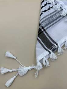 1pc Designer Black & White Geometric Pattern Casual Scarf, Lockstitch Edging, Suitable For All Seasons - Black and White - View 8