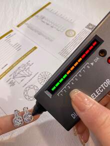 1 对圆形耳环 1.0 克拉莫桑石钻石耳环 S925 纯银婚礼耳环订婚耳钉奢华珠宝礼物女孩女士周年纪念 - 圓形莫桑耳扣 - 查看 4