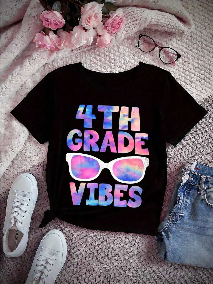 Tween Girls Loose Casual' 4th Grade Vibes Back To School T-Shirt - Soft Breathable Short Sleeve Crew Neck Tee, Casual Youth Top For First Day Of School ;Amp; Teacher Apparel, Playful Design | Girly Clothes, Children's T-Shirt, Girls' T-Shirt, Cute T-Shirt, Pattern T-Shirt Fit - 黑色 - 查看 1