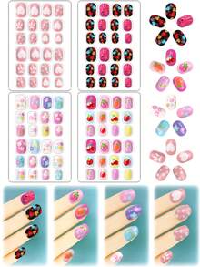 96 件/套儿童按压式指甲丙烯酸假指甲预粘全覆盖闪光可爱草莓、花朵、胡萝卜、儿童、心形波尔卡圆点和其他元素短儿童粘贴式假指甲套装适合儿童小女孩 - 可爱浪漫水果派对主题 - 彩色 - 查看 2