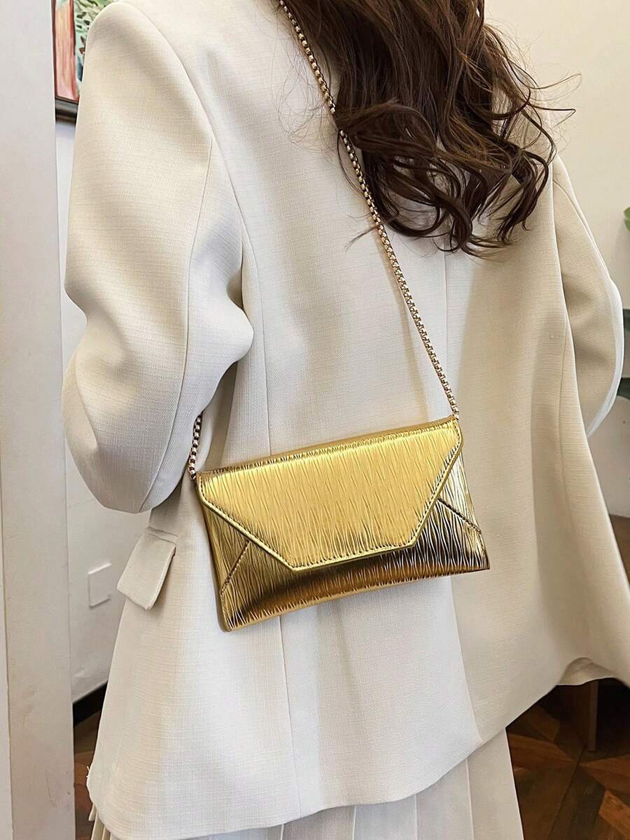 1pc Quilted Flap Closure PU Solid Color Envelope Bag, Fashionable Bright Color Party Clutch, Laser Bright Color Chain Shoulder Bag, Glossy Evening Party Small Square Bag, Suitable For Women To Use For Dates, Parties, And Galas