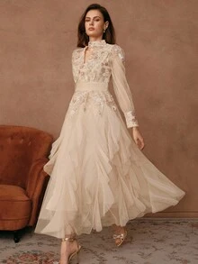 Savoree 女士优雅彩色刺绣连衣裙，长袖拼布褶皱网纱下摆派对婚礼宾客礼服 - 查看 4