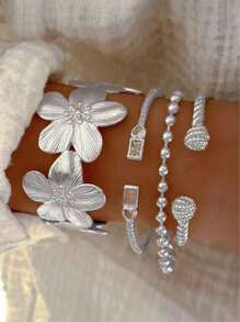 1pc Vintage Elegant Floral Design Metal Feeling Wide Bangle, Adjustable Open Cuff Bracelet, Suitable For Women, Summer Beach, Party, Music Festival, Date, Gift, Daily Commute Jewelry Accessory