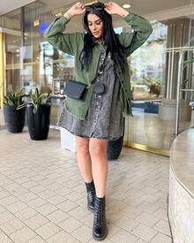 Vetinee Women's Oversized Button Up Frayed Hem Shacket Long Sleeve Pockets Denim Jean Jacket - 榆樹綠 - 查看 3