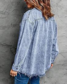 Vetinee Women's Oversized Button Up Frayed Hem Shacket Long Sleeve Pockets Denim Jean Jacket - 路夜藍 - 查看 2
