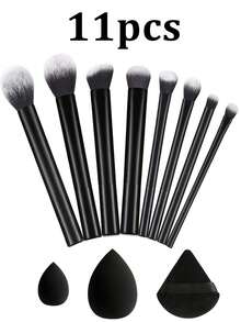 Set di 17 pennelli e spugnette per il make-up, set professionale di pennelli e spugnette per il make-up. Set di pennelli e cuscinetti per cipria. Include: 7 pennelli per il make-up, 4 uova a goccia d'acqua, 3 cuscinetti triangolari per cipria, 3 mini uova. Set di pennelli, kit di pennelli per il make-up, set di pennelli per il make-up, set di make-up completo, set di pennelli per il make-up, kit di make-up completo, set di pennelli, set di pennelli per il make-up, set regalo per il make-up