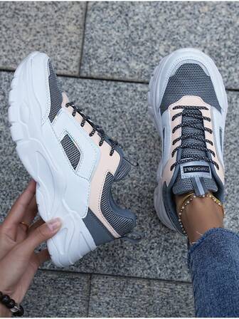 Women's Thick Sole Laser Holographic Chunky Sneakers, Streetwear, Lightweight & Breathable, Must-Have For Fashion Enthusiasts, Colorblock Design
