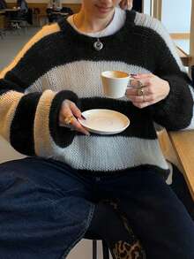 Áo len nữ Senya cổ tròn dáng rộng, tay dài, phối màu kẻ sọc, kiểu dáng thoải mái, đa năng, thích hợp mặc đi làm hàng ngày, mùa thu/đông. - Đen và trắng - Xem 2