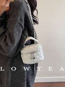 轻便迷你包、链条包、绗缝包、手拿包、水桶包、斜挎包，适合女孩、大学生、中年人和白领，非常适合办公室、大学、工作、商务、通勤、户外、旅行、徒步旅行等场合。 - 白色 - 查看 7