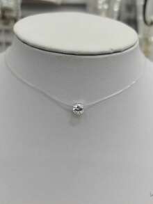 1 件方晶锆石镶嵌蛋形莫桑石银项链