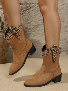 Stivaletti alla caviglia da donna con tacco chunky e punta affusolata, stampa leopardata in stile western, moda vacanziera, stile punk d'avanguardia retrò casual con occhielli metallici e fiocco decorativo, adatti per vacanze e tutte le stagioni