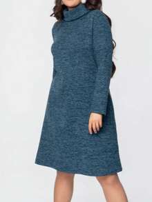 فستان كنزة صوفية أنيق ذو تصميم مناسب مع أكمام طويلة وياقة عالية جديد