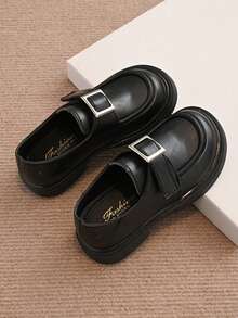 Nuevos zapatos para niños de primavera, zapatos casuales de moda, zapatos versátiles de estilo británico para vestir de niñas