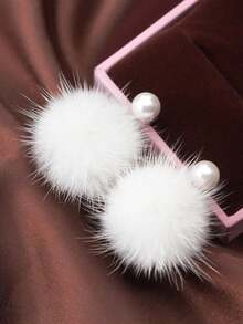 1 Pair Elegant Women's Jewelry Fashion Pearl & Faux Fur Ball Dangle Earrings, Chic Accessory Gift For Party