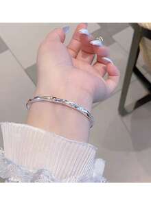 1 szt. Regulowana bransoletka z skręconej liny ze srebra platerowanego miedzią