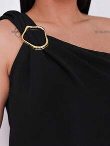 Women's Single Strap Blouse With Gold Organic Buckle, Duna Fabric, One Shoulder, Elegant Mule Sleeve, M, L, XL - 黑色 - 查看 2