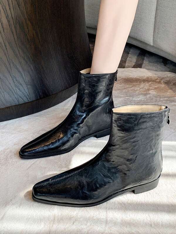 Botas delgadas para mujer, botas de tobillo de estilo británico antideslizantes, botas cortas versátiles y elegantes, botas casuales de cuero con cremallera y punta cuadrada para primavera y otoño