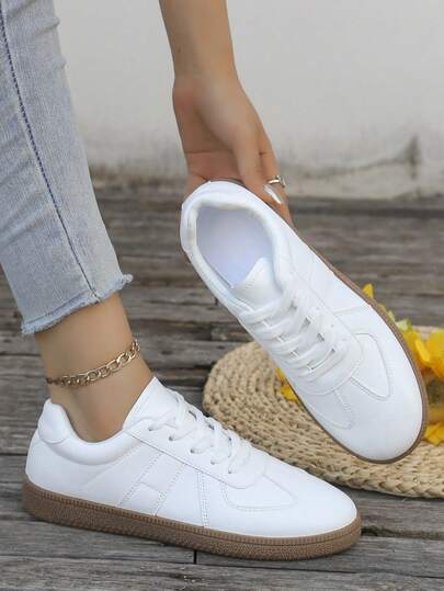 Zapatillas deportivas blancas de mujer con cordones, de caña baja, con superficie de PU, impermeables, con puntera redondeada y cordones, zapatillas de tenis para mujer, ideales para el día a día y combinables con cualquier estilo