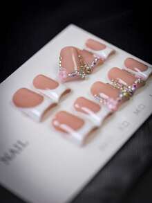 10 buc Unghii scurte cu model rață, stil Y2K, cu decor floral dulce și strasuri, bază nud lucrată manual și vârfuri franceze albe, elemente florale cu accente de strasuri, esențiale pentru vară și toamnă, potrivite pentru zi cu zi, petreceri, întâlniri, ocazii sociale ușoare, cel mai bun cadou pentru femei și fete