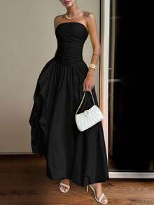 女士优雅性感无肩带长裙，不对称高开衩设计，后背系带可调节，是派对、鸡尾酒会、圣诞节、婚礼和约会之夜的理想之选，也是情人节、春季黑色派对等特殊场合的完美选择。 - 黑色 - 查看 3