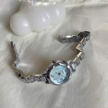 2025 Hochwertige Lässig Quarz Uhr für Frauen mit Edelstahlarmband, rundes Zifferblatt, Kratzfest für den täglichen Gebrauch