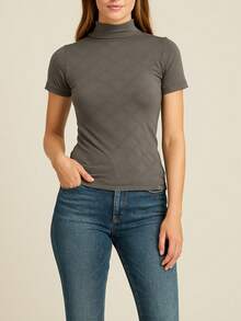 Women's Ribbed Mock Neck Short Sleeve Slim Fit Knit Top, Lightweight Stretchy Soft Tee Shirt, Casual Minimalist High Neck Pullover For Work, Travel And Everyday Wear, Classic Beige - 灰色 - 查看 3