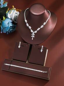 3件套立方氧化锆蝴蝶优雅设计多功能项链、耳环和手链套装，适合女性日常生活、上学、约会、婚礼、派对、情人节、节日礼物等场合。 - 白色 - 查看 2