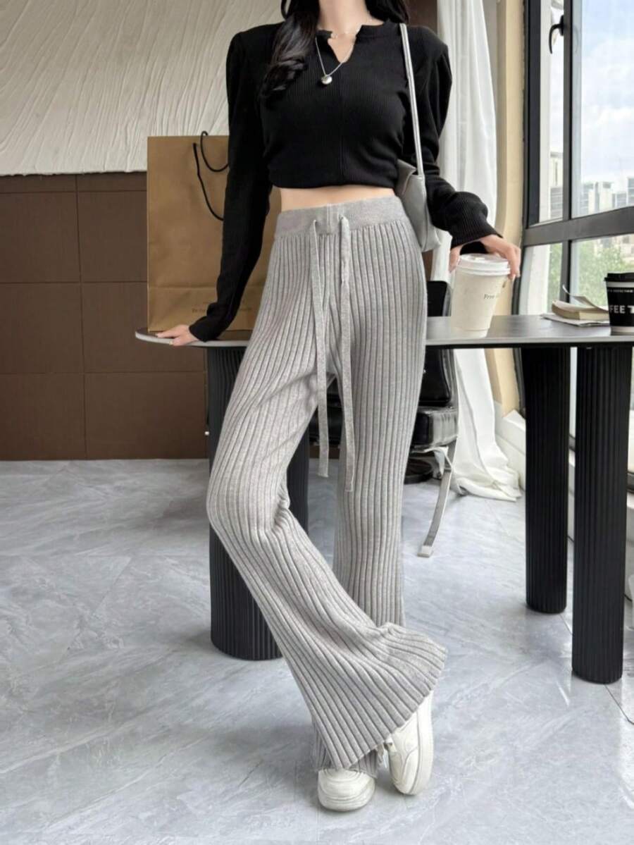 2026 女士春季针织糯米裤，灰色抽绳喇叭裤，羊毛混纺，宽松版型，修身显瘦