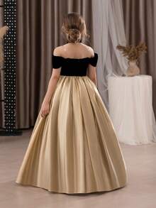 Abito elegante da ragazza pre-adolescente con patchwork dorato, spalle scoperte, fatto a mano con perline, adatto per feste di compleanno, balli, lauree, damigella d'onore, matrimoni - Nero e oro - Visualizzare 2