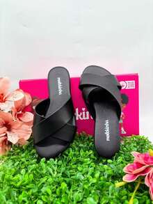 Girls' Flat Sandals, Slide Molekinha, Comfortable Youth - Napa Black - View 3