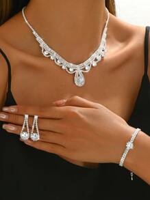 1pc Women's Necklace + 1 Pair Women's Earrings + 1pc Women's Bracelet 4-Piece Set, Big Crystal Necklace Jewelry Set, Suitable For Wedding, Daily Wear, Vacation, Photography, Halloween, Music Festival, Etc. - Silver - View 2