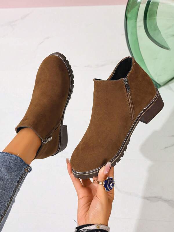 Neue Damen Mode Stiefeletten, einfarbig, im Western-Stil, seitlicher Reißverschluss, modische Damen Stiefeletten, geeignet für Feiertage, Herbst/Winter