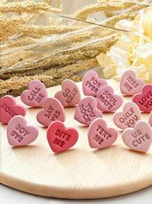 爱情对话聚合物粘土切割器、情人节粘土耳环切割器（用于聚合物粘土首饰制作）、聚合物粘土耳钉印章制作工具、粘土首饰制作套件、粘土耳环模具（由 PLA 制成）、DIY 耳环礼物