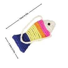 1 Peça Brinquedo de Gato Corda Suspensa Pequeno Peixe de Sisal e Papelão 12cm Arranhador Suprimentos para Animais de Estimação Alívio do Tédio Brinquedo para Mastigar