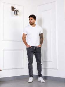 Calça Jeans Masculina Clement com Elastano  Todos  Verão    Ajuste Regular    Bolso  Zíper  Cordão - Cinza pedra - Visão 7