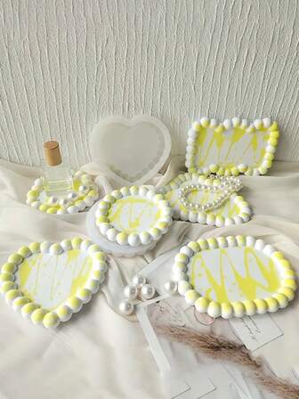Bubble Coaster Tray Silicone Mold - Available In 6 Different Shapes: Oval, Round, Wave, Cloud, Flower, Heart Shape, Very Suitable For Handmade Art Enthusiasts, Home Practical Heat-Resistant Tray Production, Candle Coaster, Daily Home Decoration, Unique Bubble Protrusion Design.