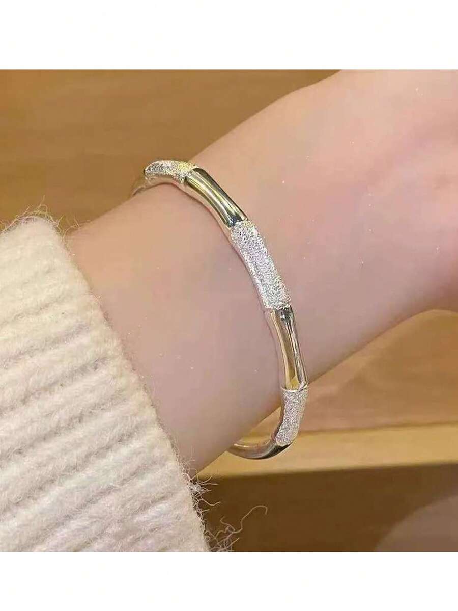 1 szt. Regulowana bransoletka z skręconej liny ze srebra platerowanego miedzią