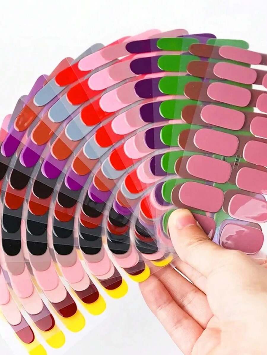 1 hộp 16 miếng dán móng tay gel màu nude, tự dính, bán khô, dán kín toàn bộ móng, cần đèn UV, giữ được 14 ngày, hiệu ứng lấp lánh, dụng cụ làm móng DIY cho nữ, dễ sử dụng, bền, phụ kiện nghệ thuật làm móng.