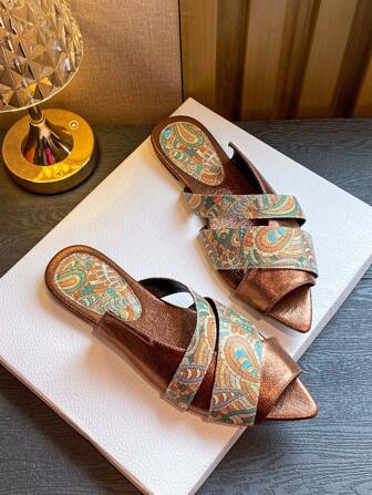 女士复古平底凉鞋，尖头，拼色，户外休闲度假凉鞋